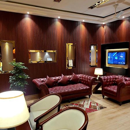 Victorian Elegance Luxury Stays Amritsar Esterno foto