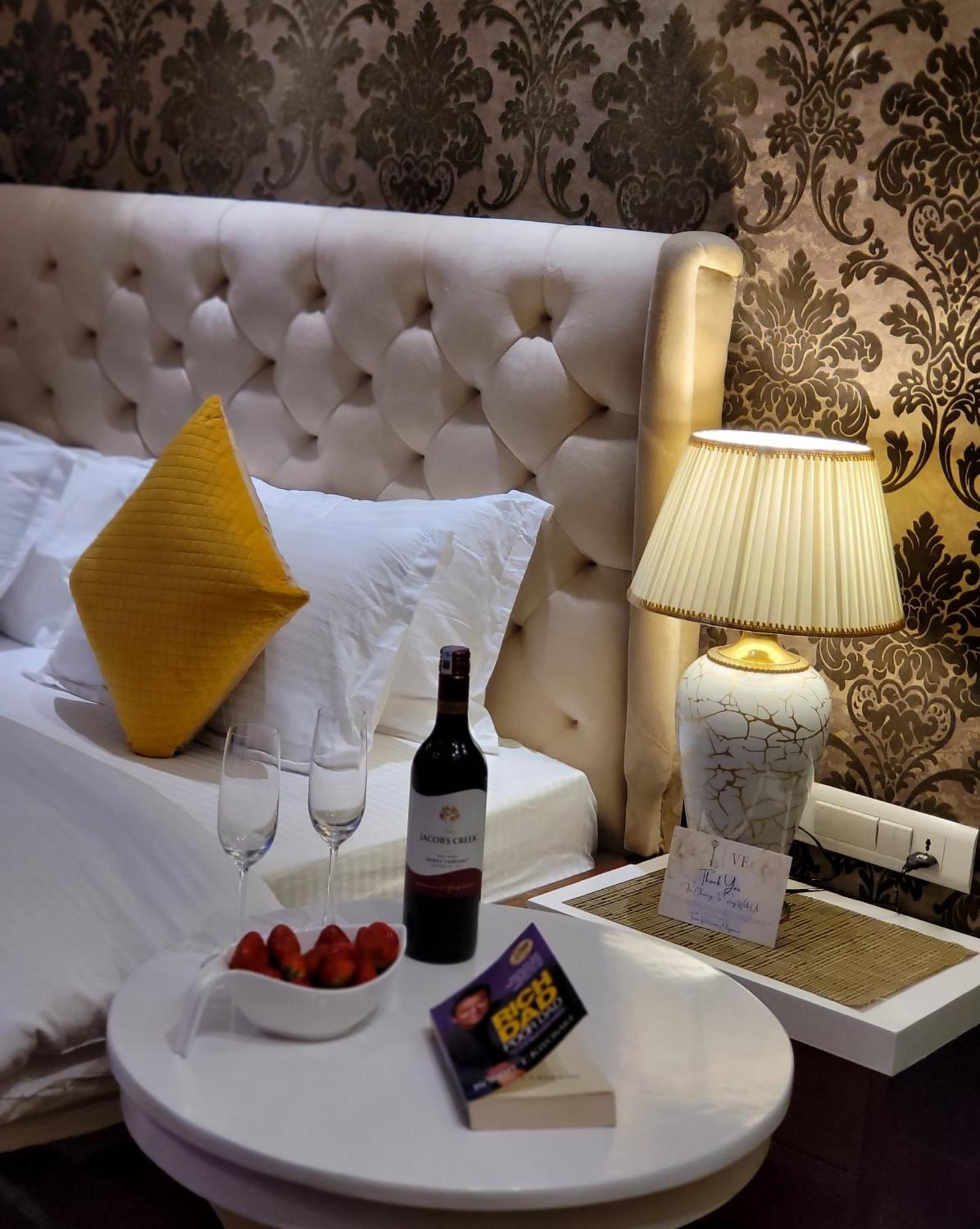 Victorian Elegance Luxury Stays Amritsar Esterno foto