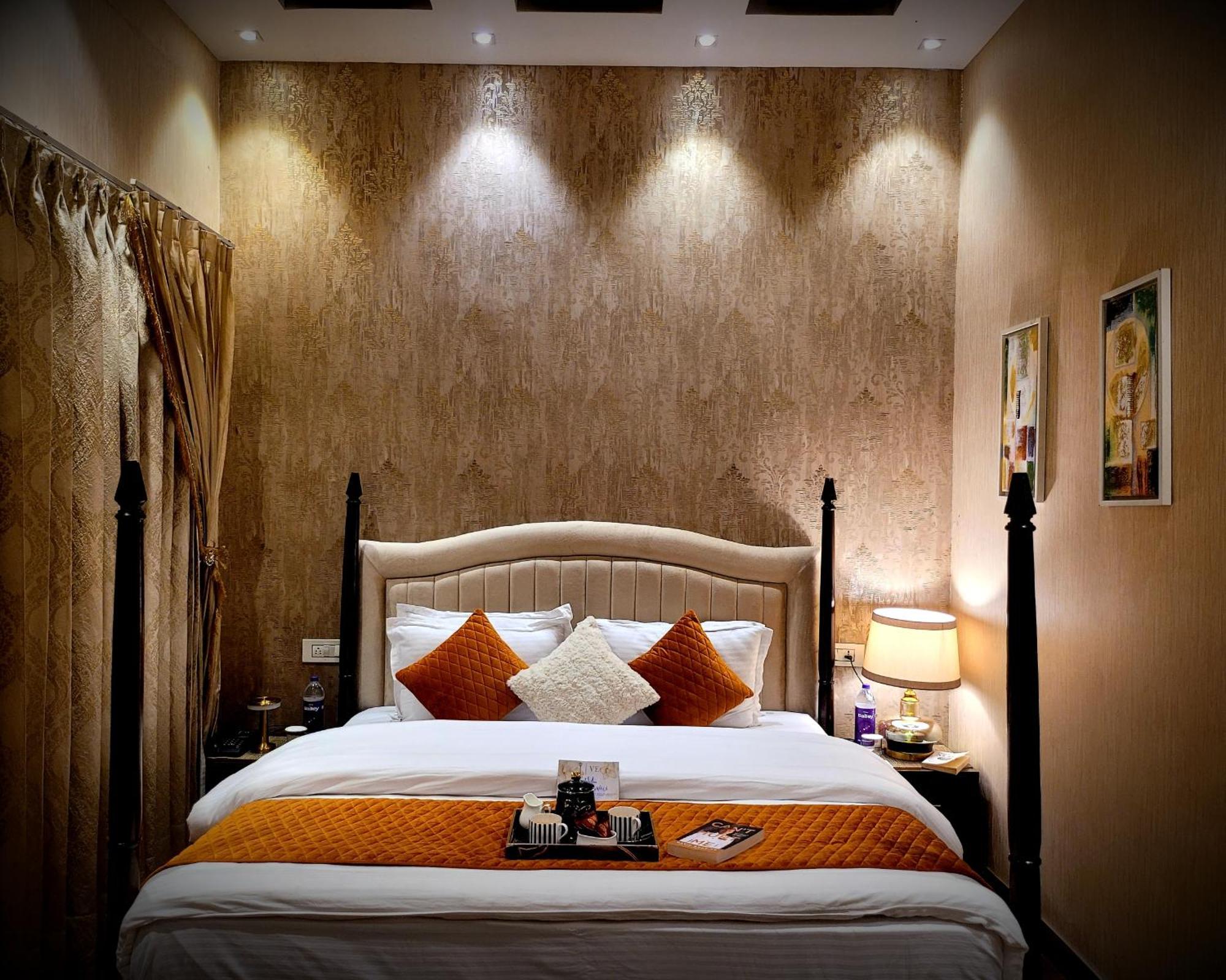 Victorian Elegance Luxury Stays Amritsar Esterno foto
